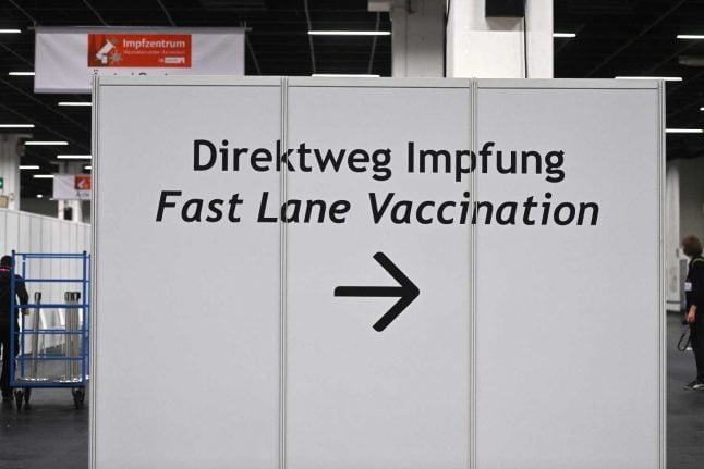 Coronavirus vaccinations to start in Switzerland today