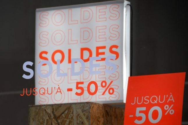 France launches its delayed winter sales