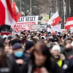Coronavirus: Thousands of anti-lockdown protesters rally in Vienna
