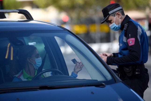 What are the main reasons drivers in Spain get fined?