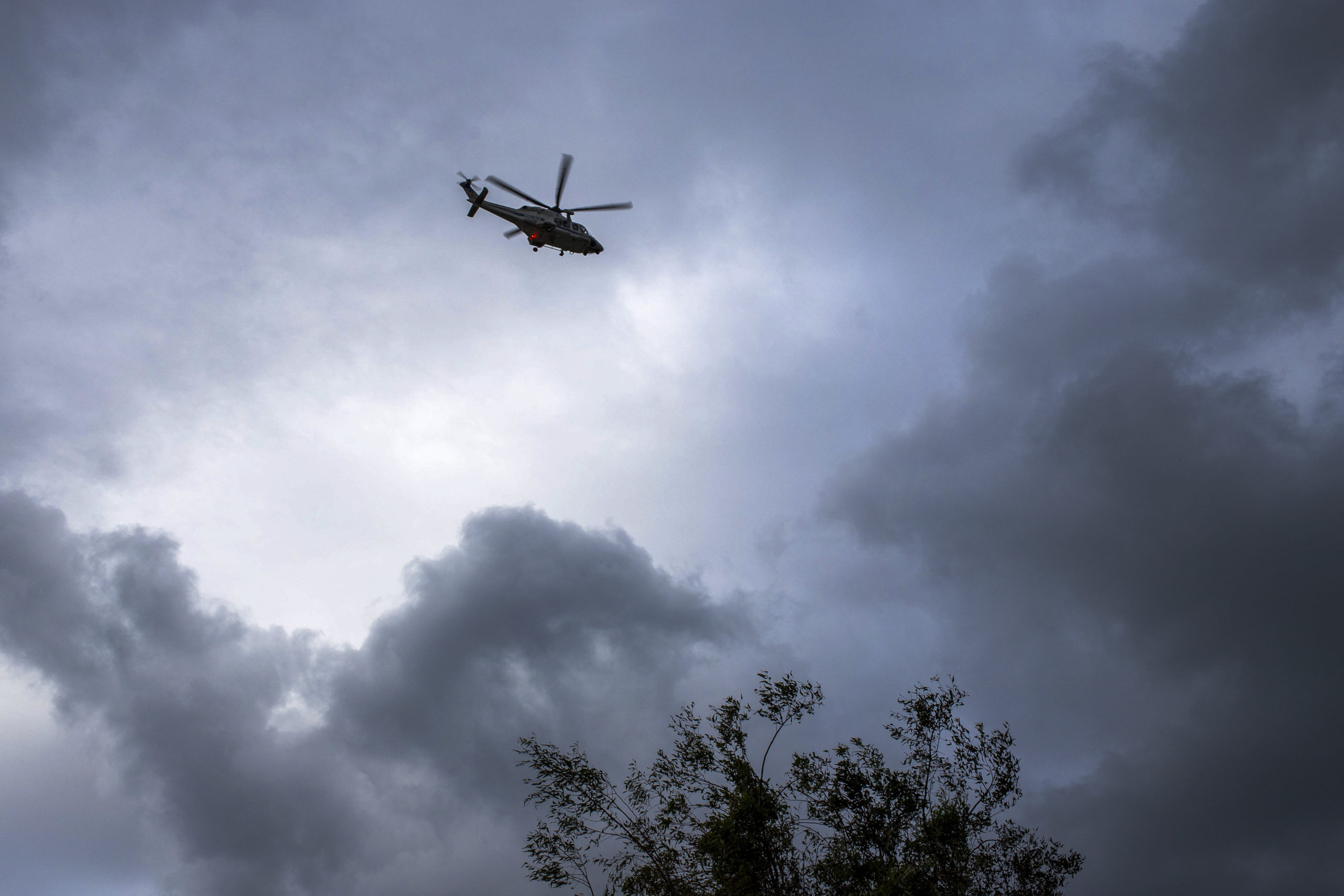 Further alerts for Italian region after '7-metre high wave of mud'