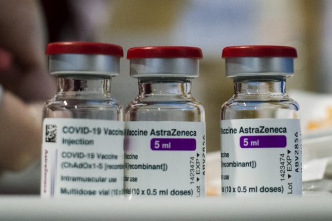 Italy authorizes AstraZeneca vaccine for over-65s