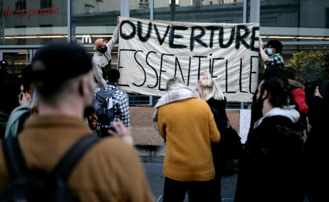 Protesters occupy French theatres to demand an end to closure of cultural spaces