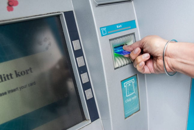 17 Swedish towns to get new cash machines after law change