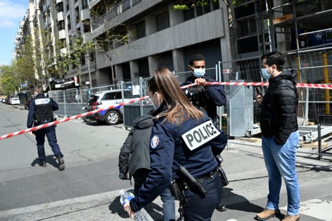 Man killed and security guard injured in 'settling of scores' outside Paris hospital