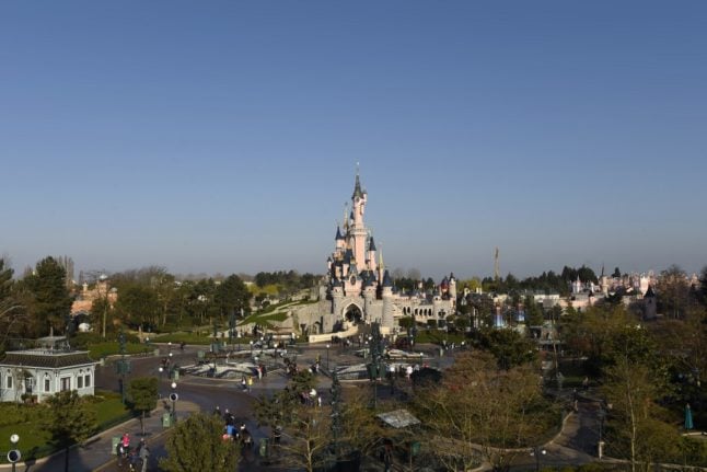 Disneyland Paris to open up as a vaccine centre