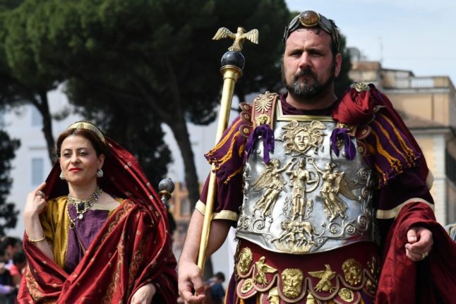 People wearing traditional Roman costumes take part in a historical parade to celebrate Rome's birthday on April 21st 2023.