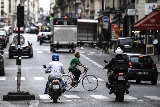 Central Paris could be almost car free by 2022