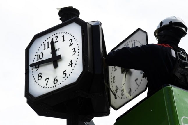 Time is ticking (Photo by BERTRAND GUAY / AFP)