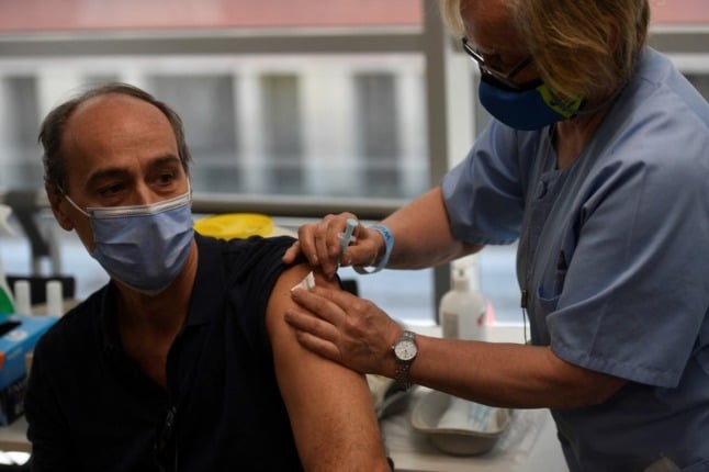 What's the latest on getting a vaccination certificate in Spain?