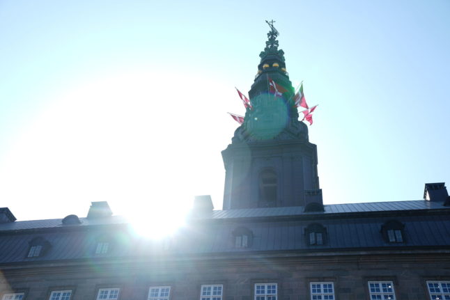 What's the difference between getting Danish citizenship and permanent residency?