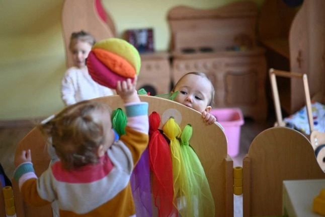 Which Austrian states offer free public kindergartens?