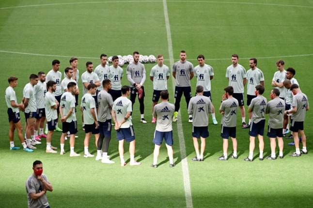 Spain to vaccinate Euro 2020 team after two players test positive for Covid-19
