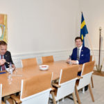 Stefan Löfven faces deadline to form viable government coalition