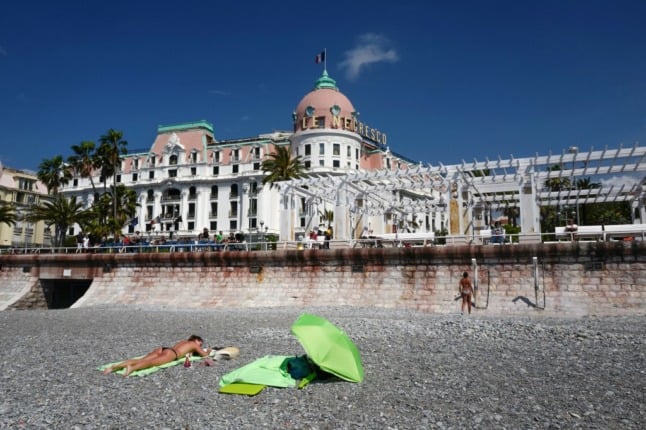 Topless sunbathing in France hits 'historic low'