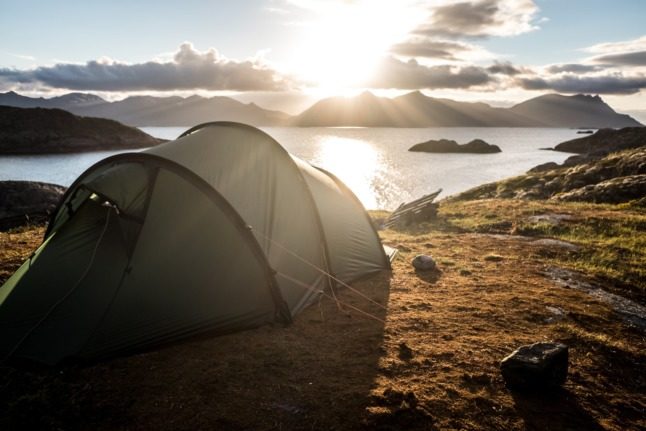 What are the rules and culture of camping in Norway? 