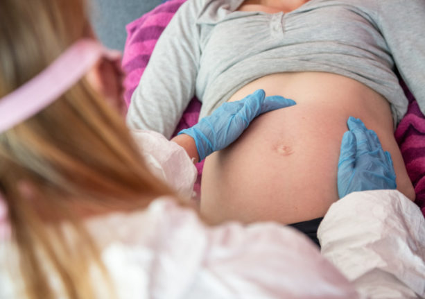 German vaccine panel recommends Covid jabs for pregnant women