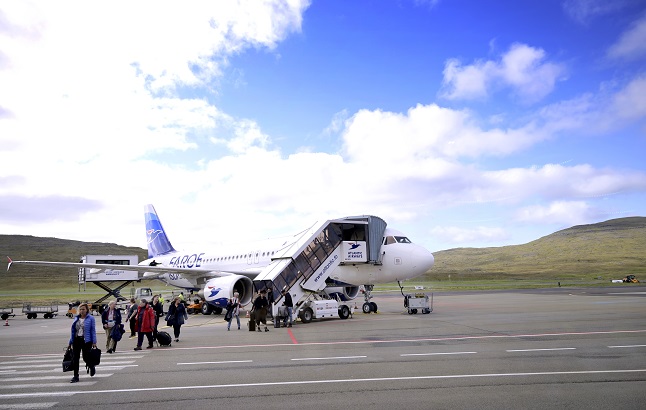 Sweden exempts vaccinated travellers from seven countries from non-EU entry ban