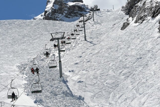 Ski lifts in France could require a health pass