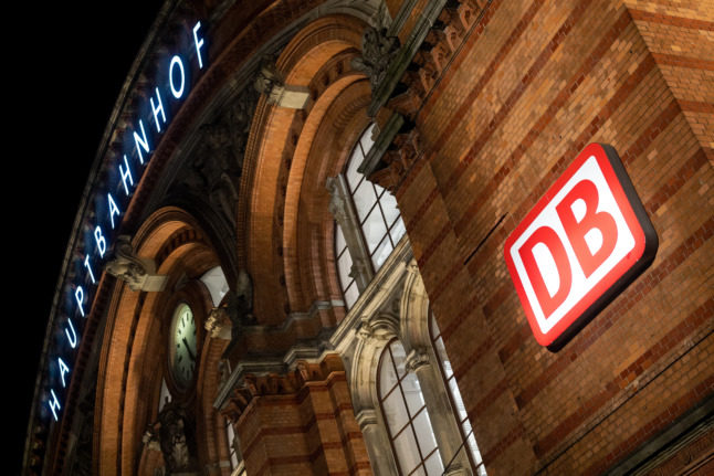 The front of Bremen train station at night