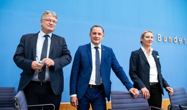 Jörg Meuthen (left) with AfD co-leader Tino Chrupalla and AfD parliamentary leader Alice Weidel after a press conference in Berlin after the election.