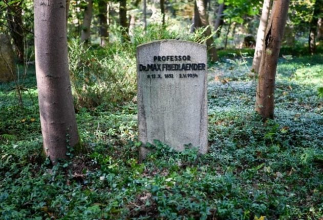 Outrage in Germany after remains of neo-Nazi buried in empty Jewish grave