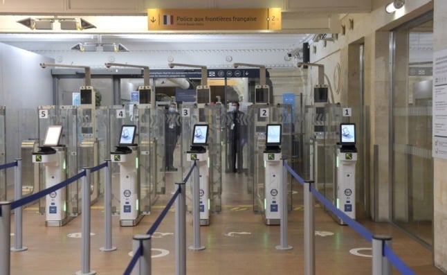French border at Gare du Nord