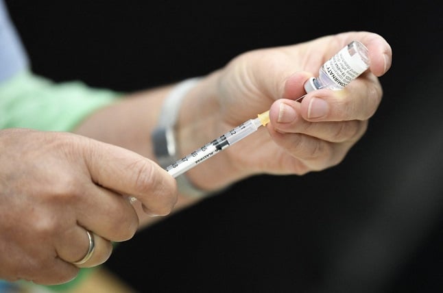 Covid vaccine syringe