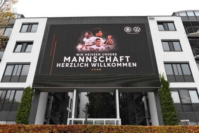 A video screen at the main building of the Autostadt, Wolfsburg, welcomes the national football team.