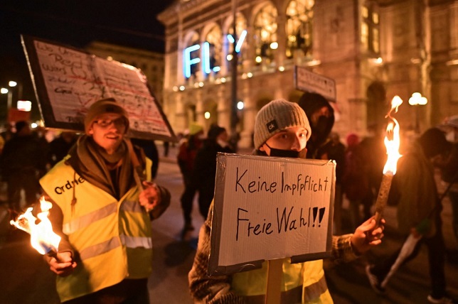Covid protest Vienna