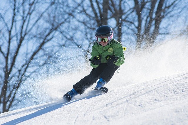 skiing in Spain