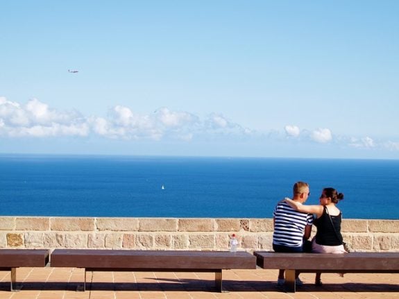 How much money do Britons need to move to Spain in 2022?