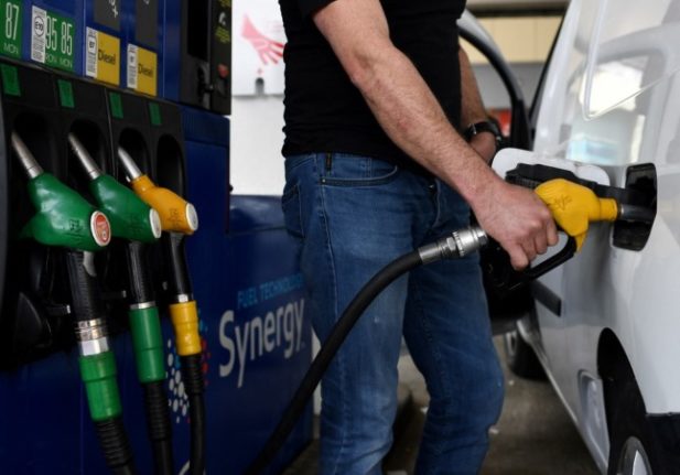Residents in rural France to get fuel discounts and €100 gas bill cuts