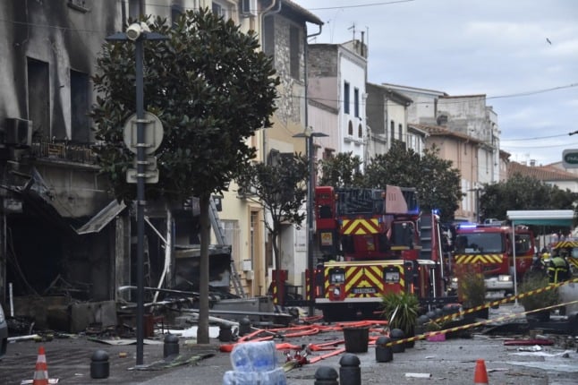 Seven dead after explosion and fire in south west France