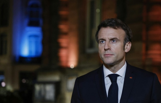 Macron to visit Russian and Ukraine in attempt to calm crisis