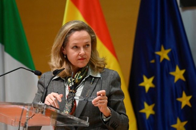 Spain says EU nations must be allowed to fix their own fiscal targets