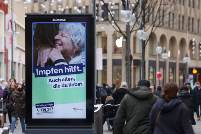 A government ad for vaccination in Cologne.