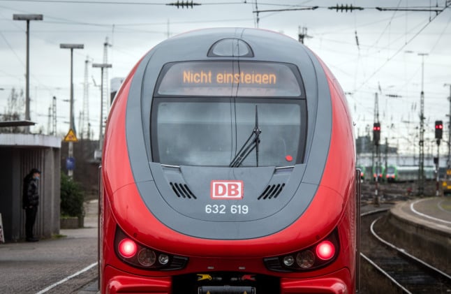 Trains in northern Germany cancelled over storm