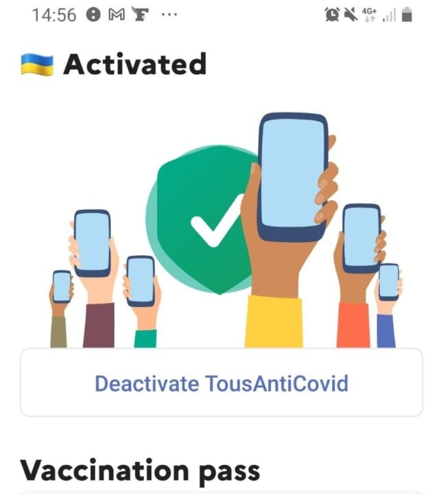 France's TousAntiCovid app now bears a small Ukrainian flag. 