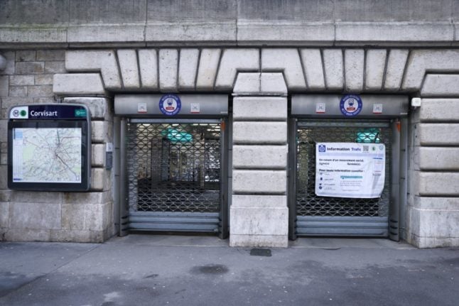 Paris transport workers call 'unlimited' strike from Friday