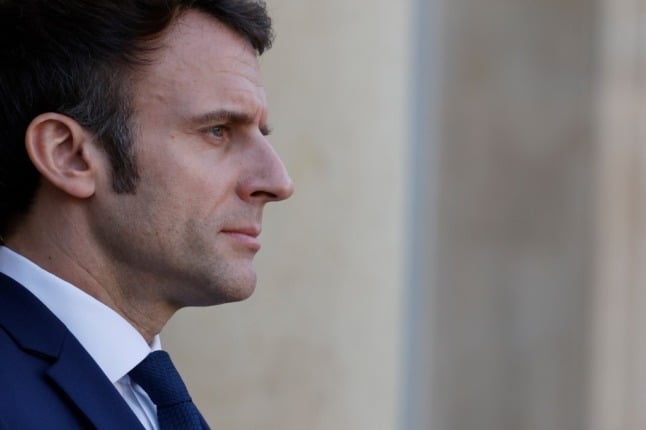 Macron to make live TV broadcast to France