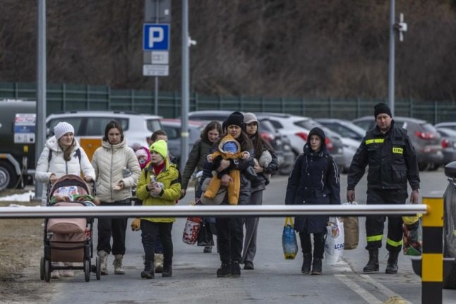 How is Italy responding to the Ukraine refugee crisis?