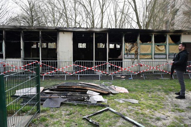 Paris suburbs see third night of violence