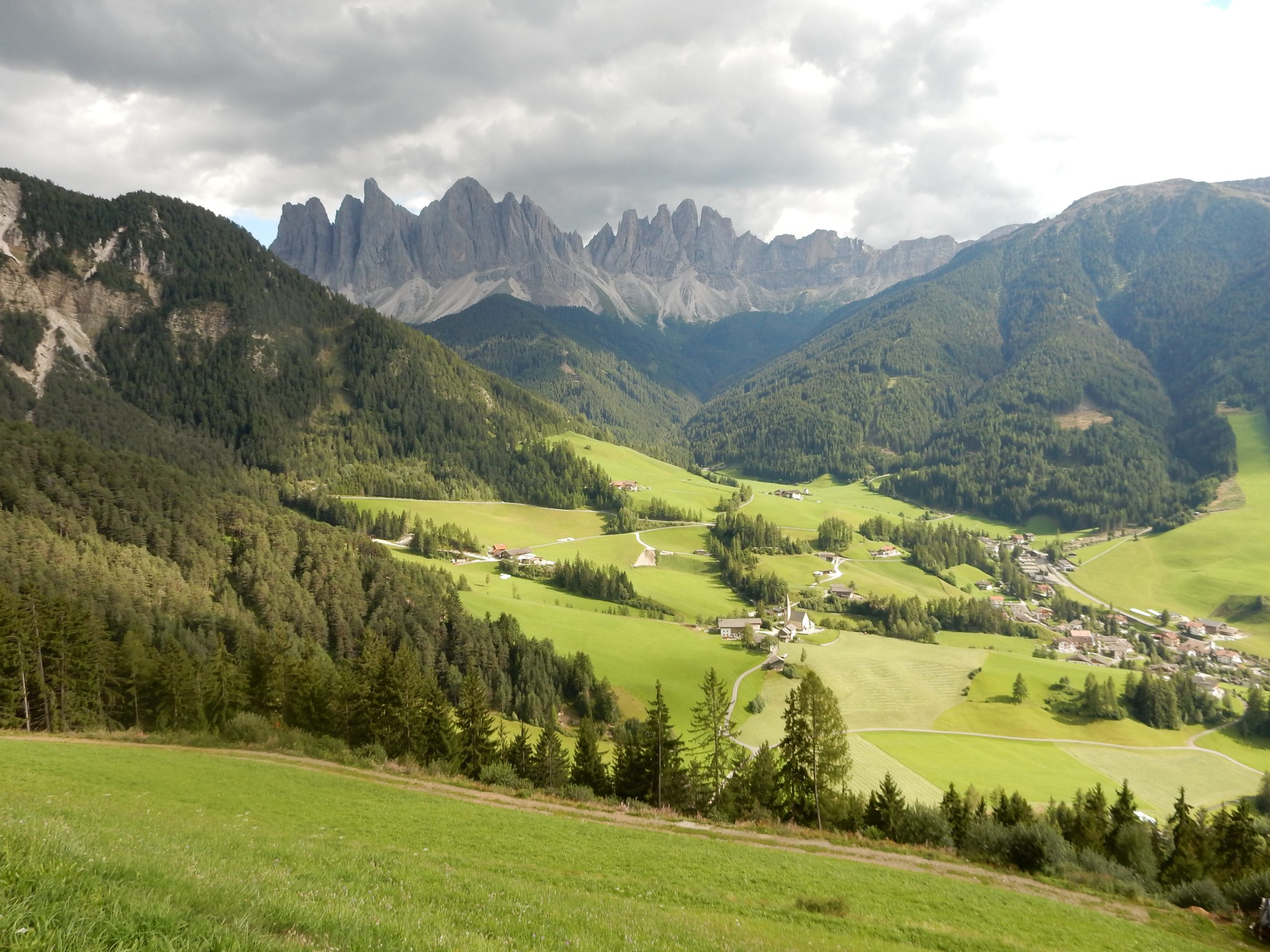 The dolomites provide hikers with a jaw dropping backdrop. 