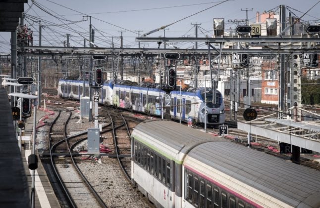 Signal workers' strike cripples rail services in south west France