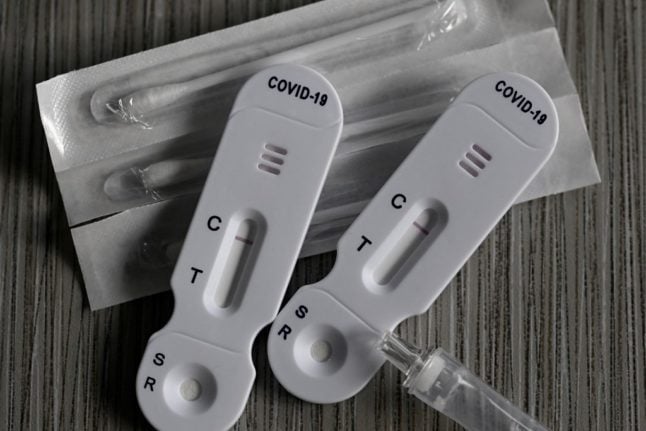 Covid-19 rapid antigen tests