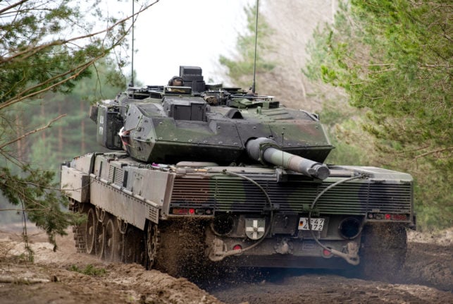 A Leopard 2 A7V main battle tank from the German Army's Lehrbataillon 93 drives during a combat reconnaissance exercise at the training area.