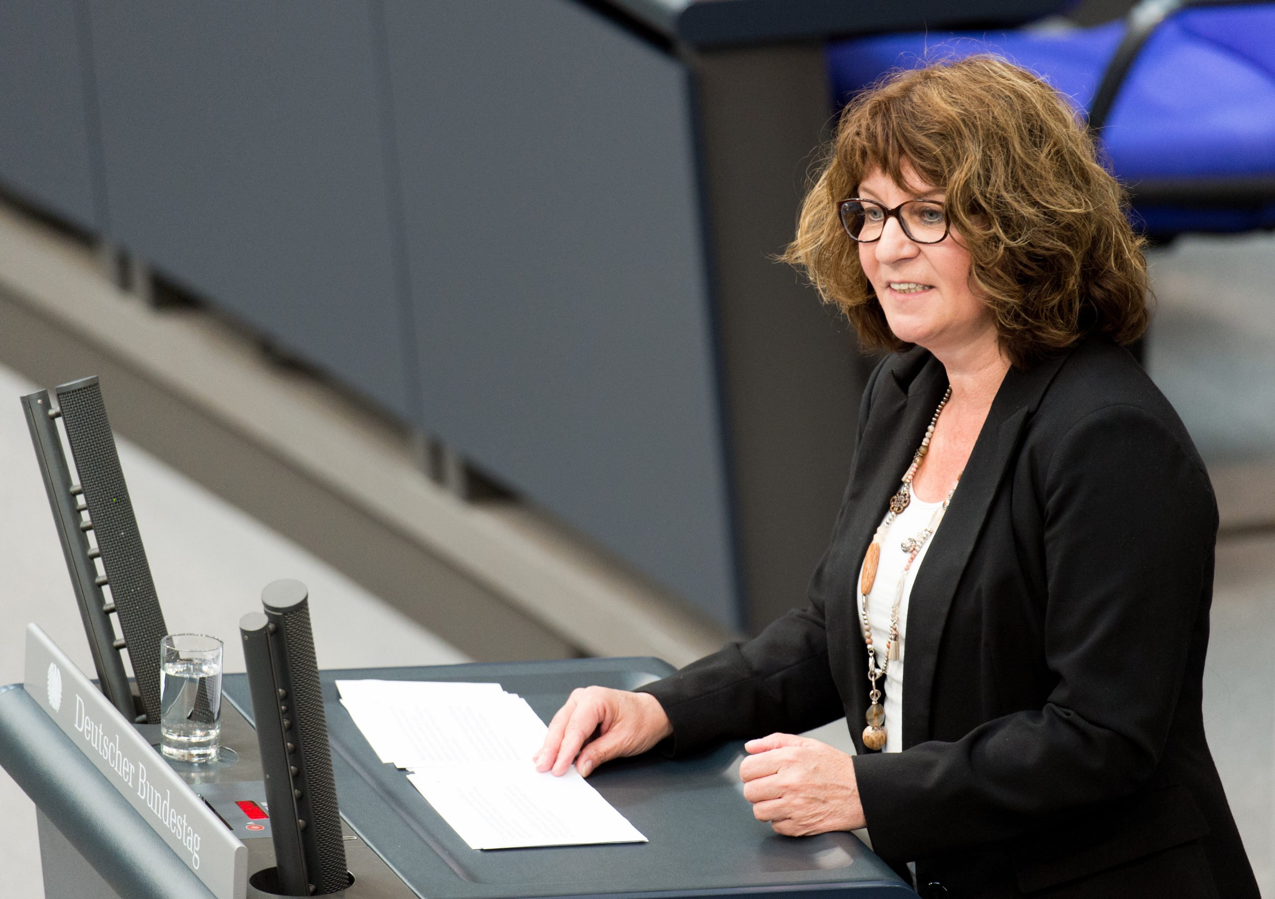 Martina Stamm-Fibich (SPD) gives a speech in parliament