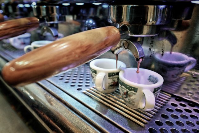 A café in Florence has been issued with a hefty fine after a customer complained about the price of their coffee.