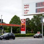 Danish consumers ‘should get used to’ high petrol costs after EU’s Russian oil decision
